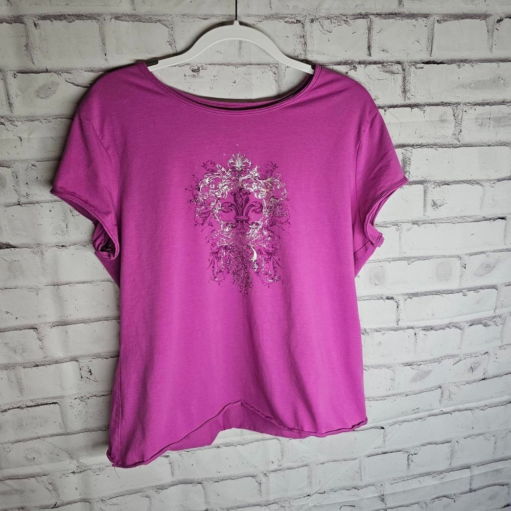 Fuschia Short Sleeve Graphic Tee - Picture 1 of 6